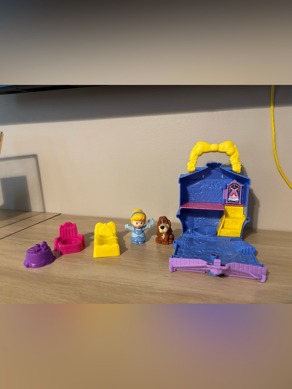 Fisher-Price Little People Cinderella Playset with Accessories